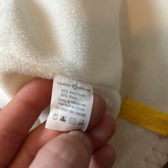 Lululemon Winter Hat - Picture 7 of 8